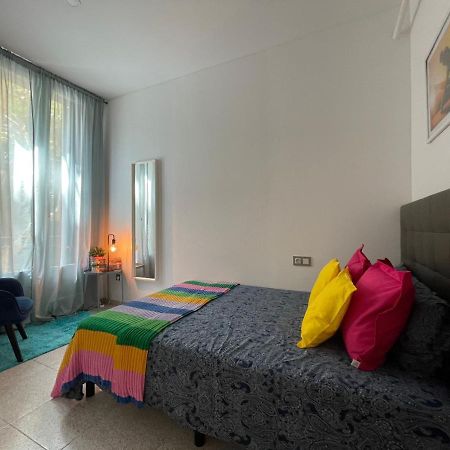 Plaza Universidad Rooms Barcelona Zewnętrze zdjęcie