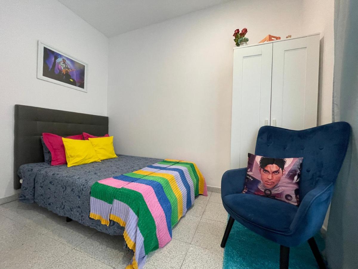 Plaza Universidad Rooms Barcelona Zewnętrze zdjęcie