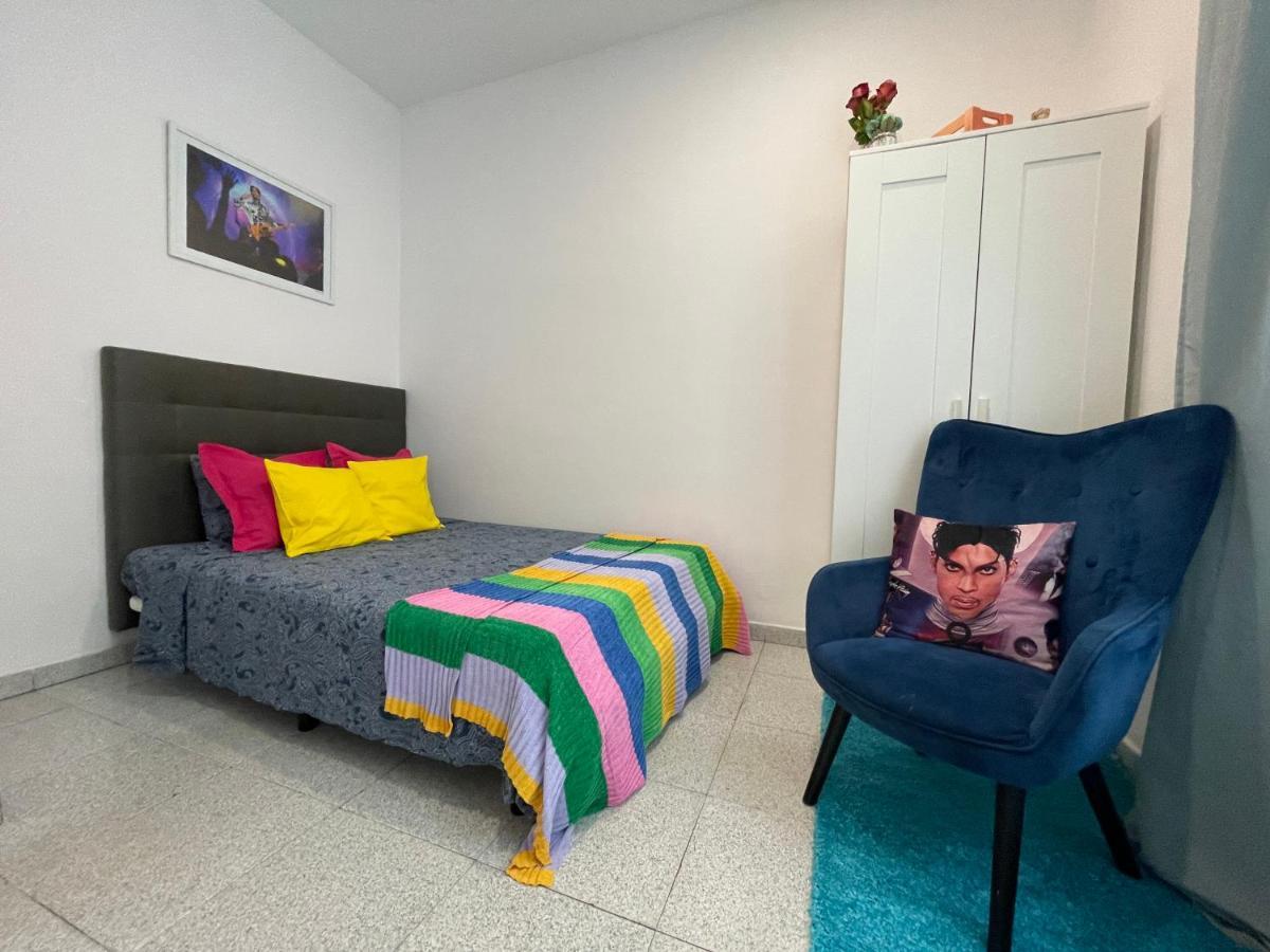 Plaza Universidad Rooms Barcelona Zewnętrze zdjęcie