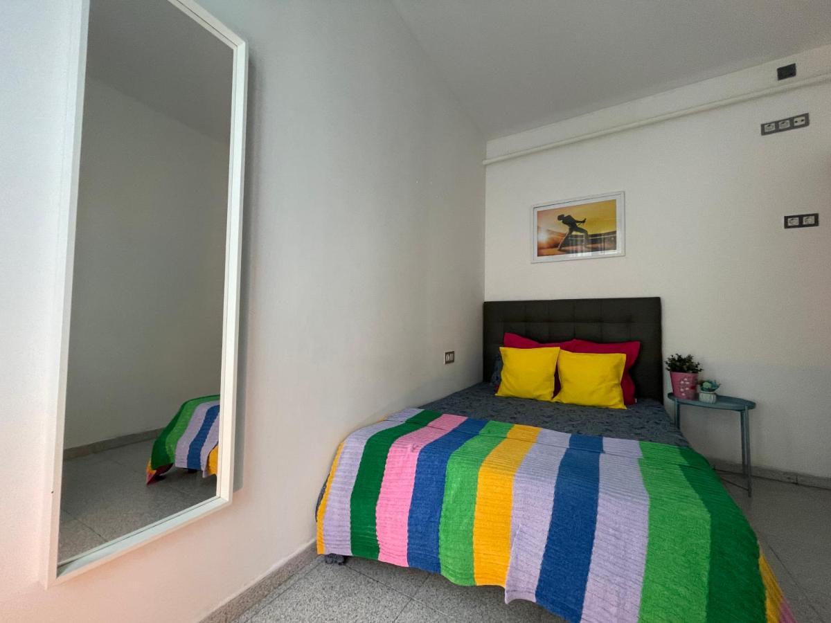 Plaza Universidad Rooms Barcelona Zewnętrze zdjęcie